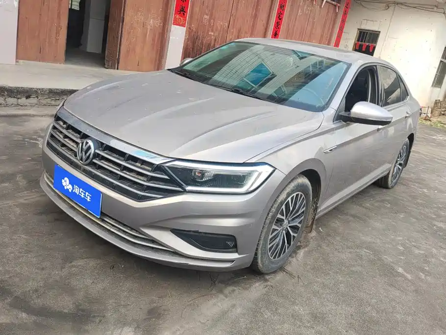 Volkswagen Sagitar
