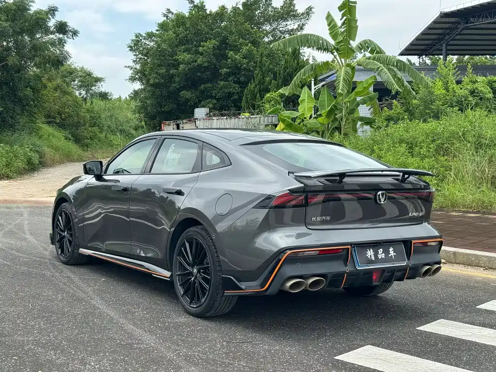 Changan UNI-V — миниатюра 7