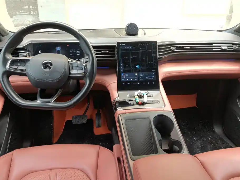 NIO EC6 — миниатюра 12