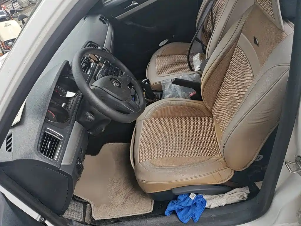 Volkswagen Lavida — миниатюра 8