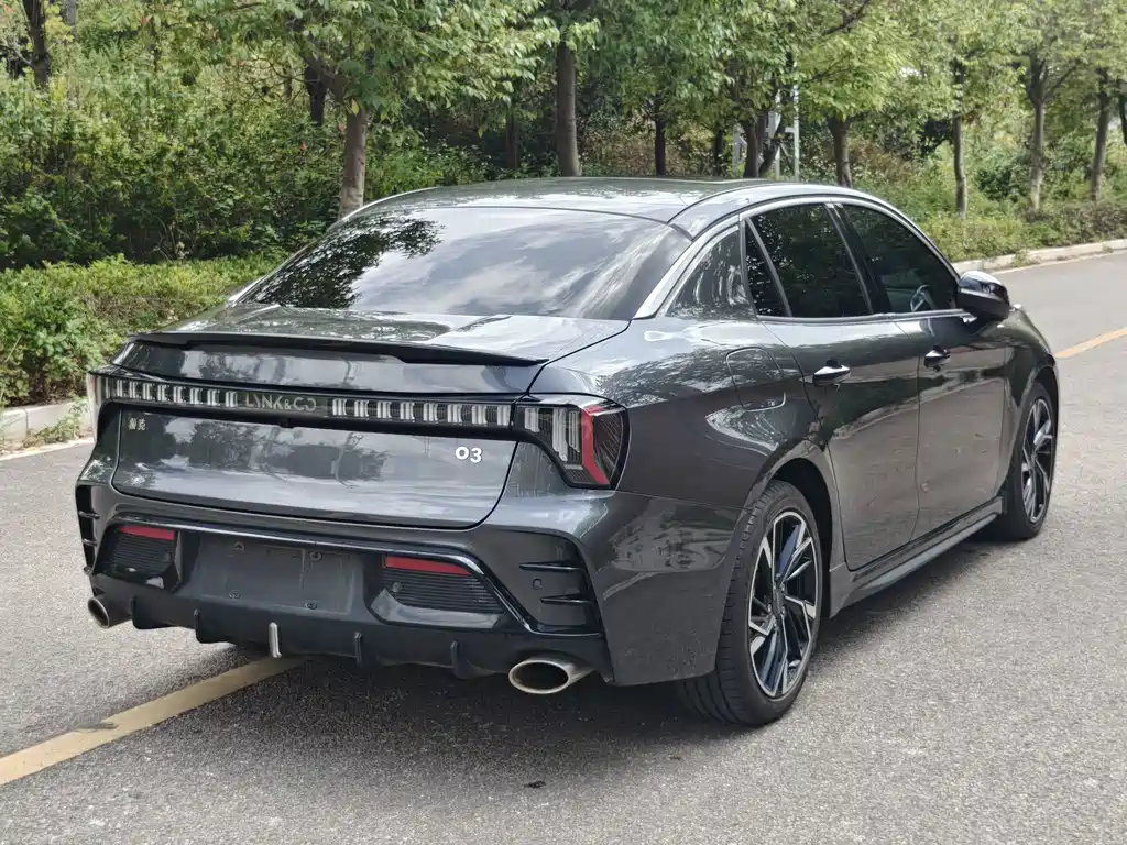 Lynk & Co 03 — миниатюра 7