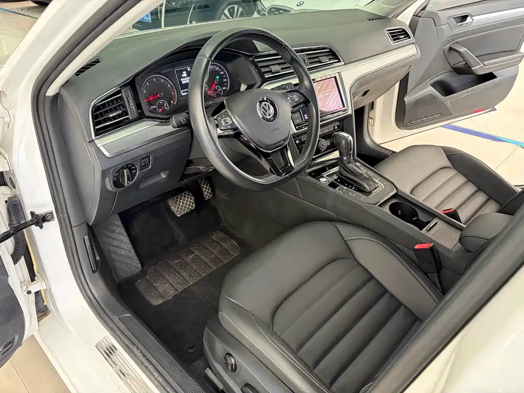 Volkswagen Lamando — миниатюра 7