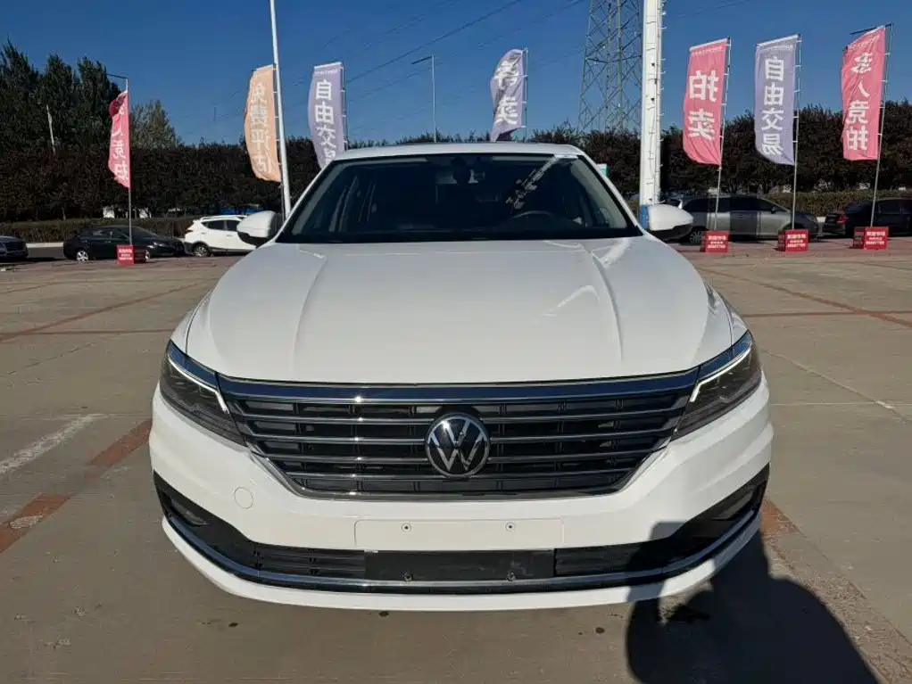 Volkswagen Lavida — миниатюра 2