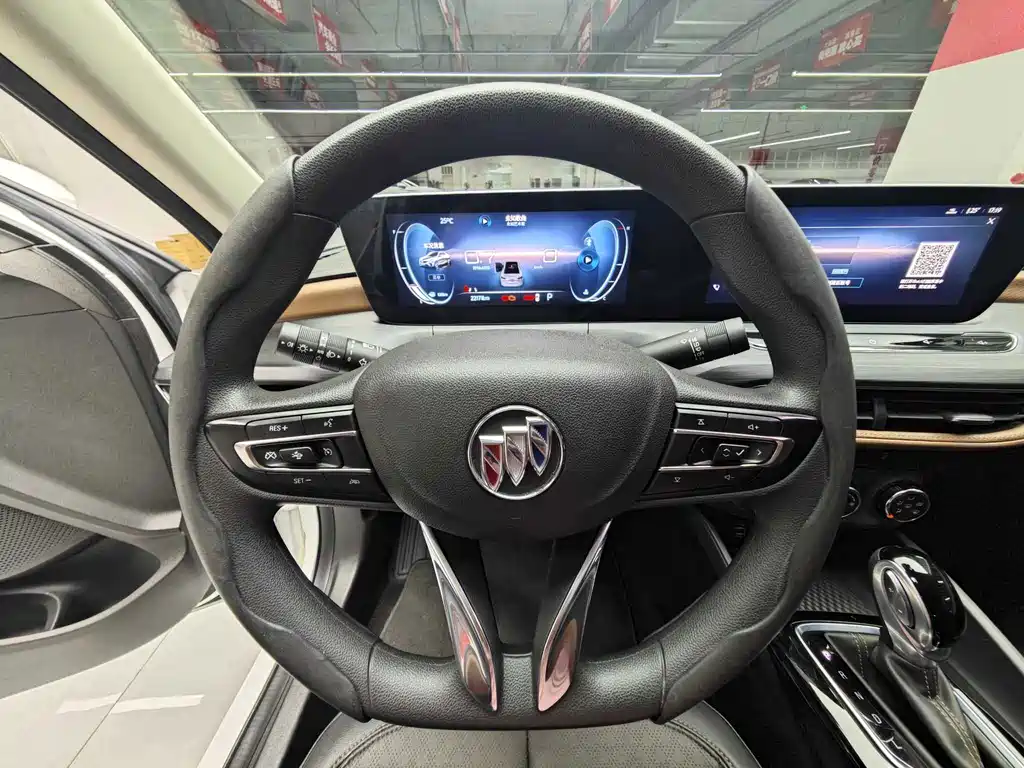 Buick Verano — миниатюра 7