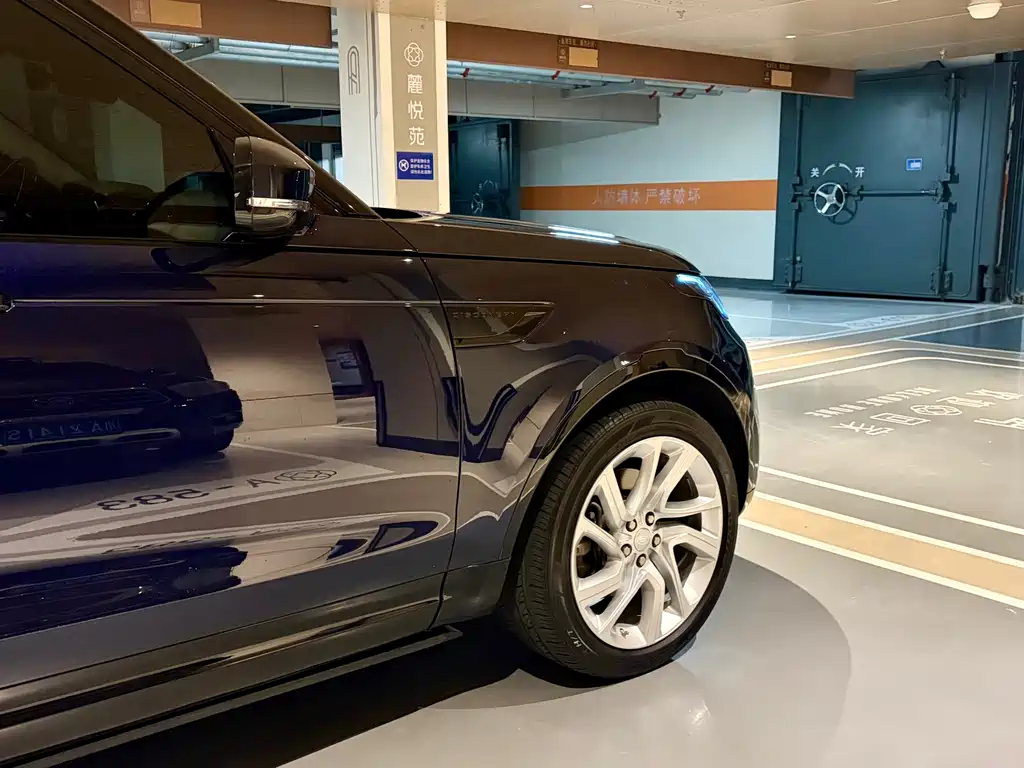 Land Rover Discovery — миниатюра 8