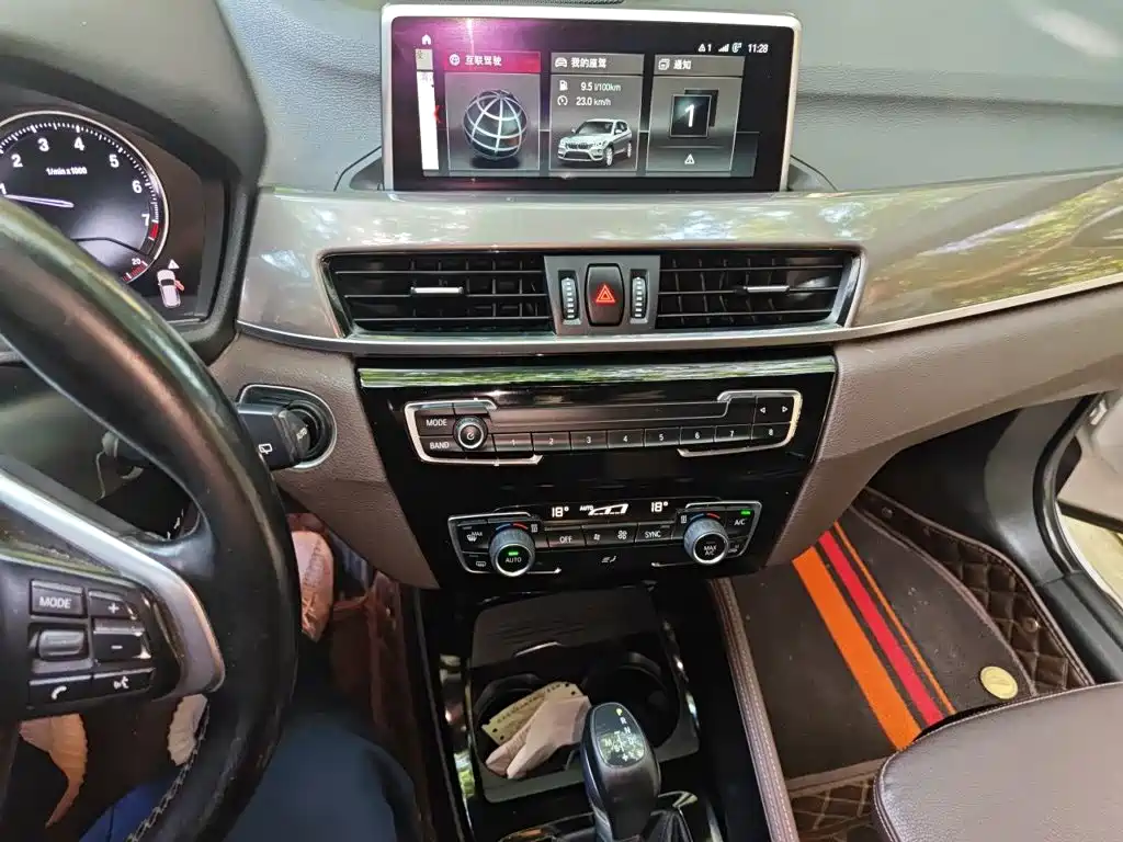 BMW X1 — миниатюра 14