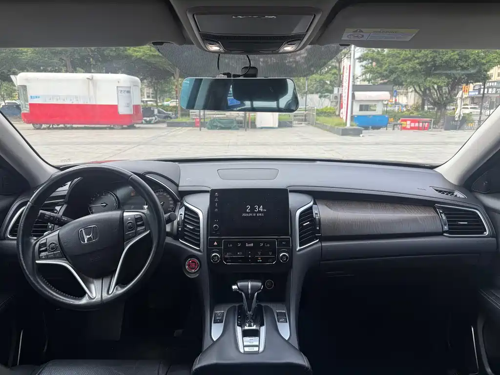 Honda Avancier — миниатюра 5