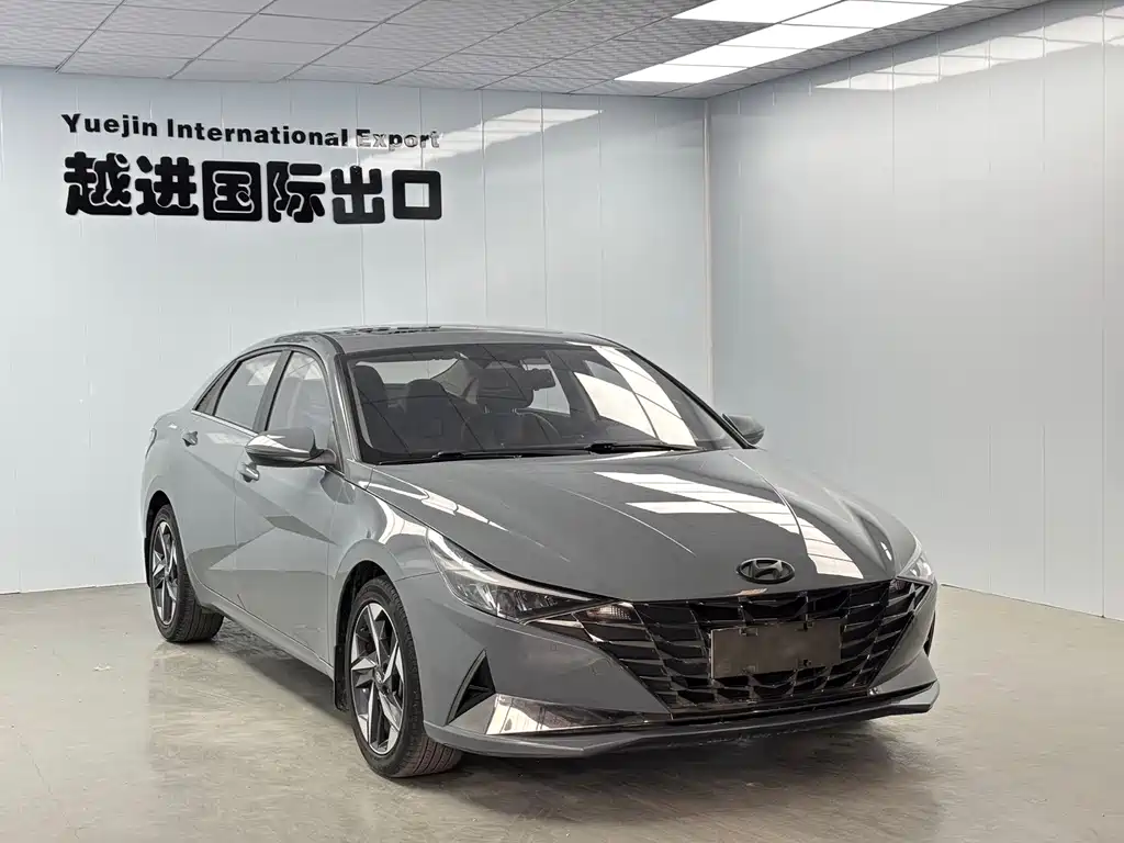 Hyundai Elantra — миниатюра 3