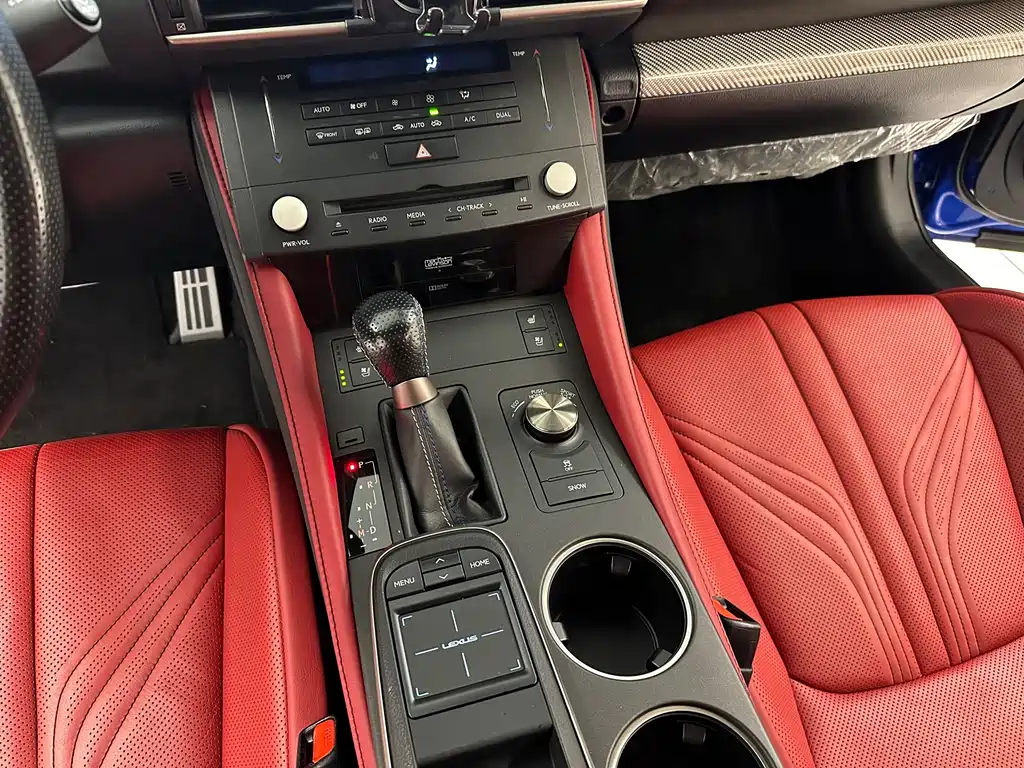 Lexus RC F — миниатюра 18