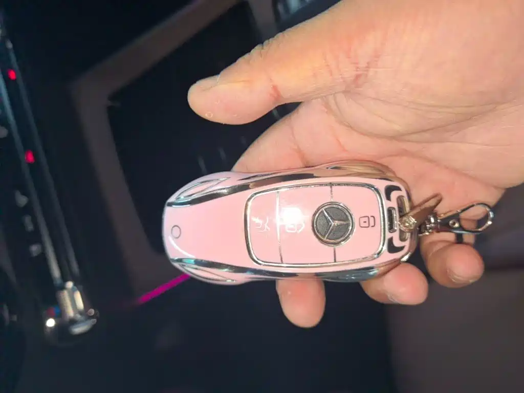 Mercedes-Benz GLB — миниатюра 9