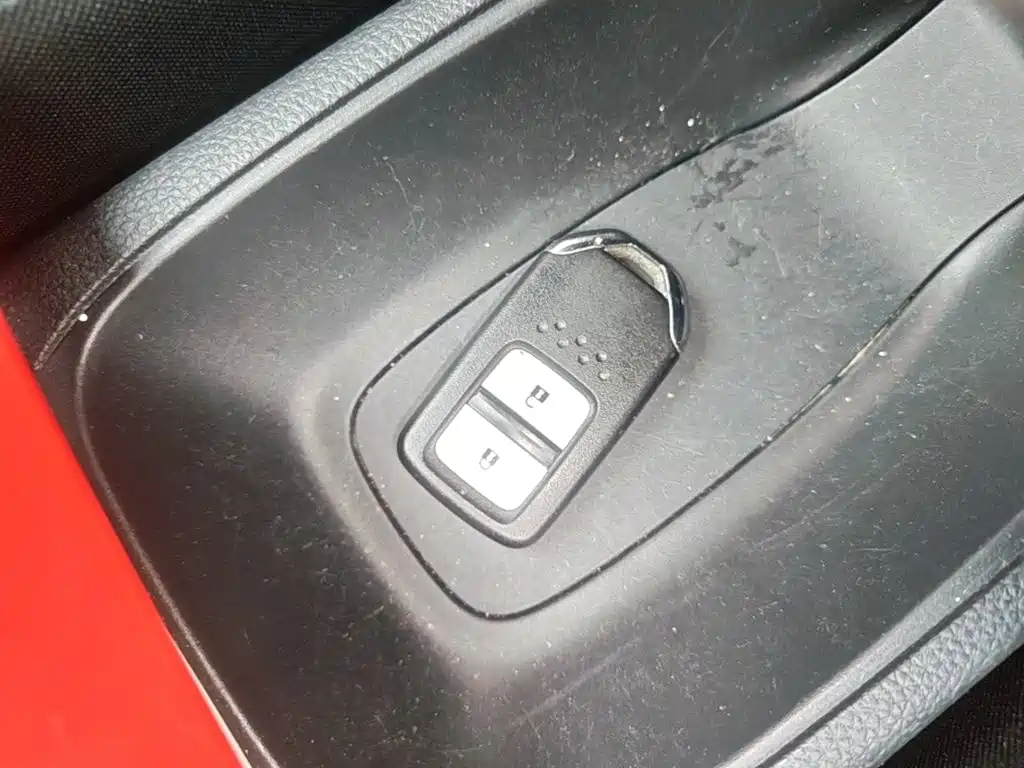 Honda Fit — миниатюра 9