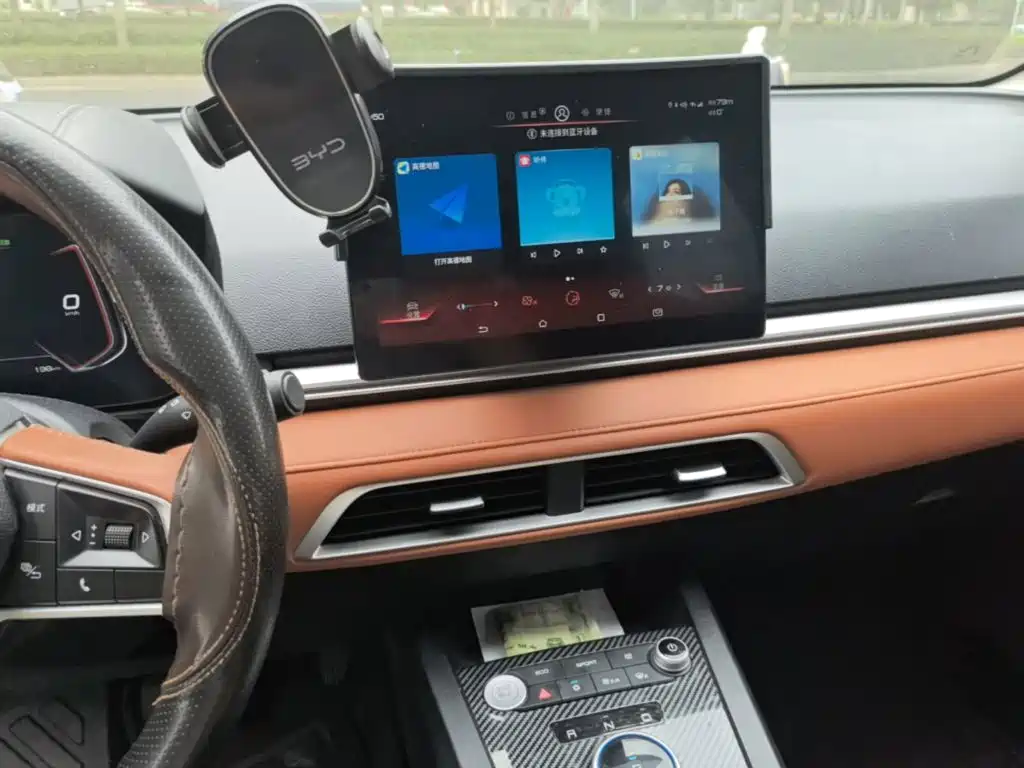 BYD e2 — миниатюра 13