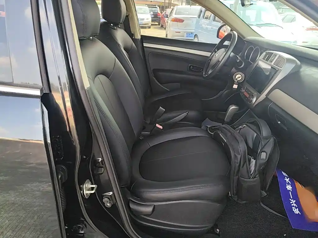 Nissan Sylphy — миниатюра 25