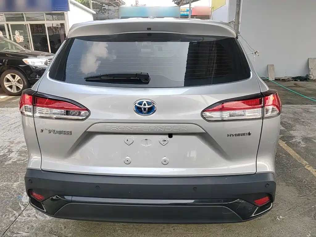 Toyota Frontlander — миниатюра 6