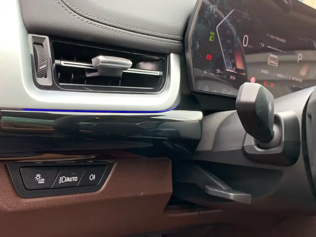 BMW X1 — миниатюра 23