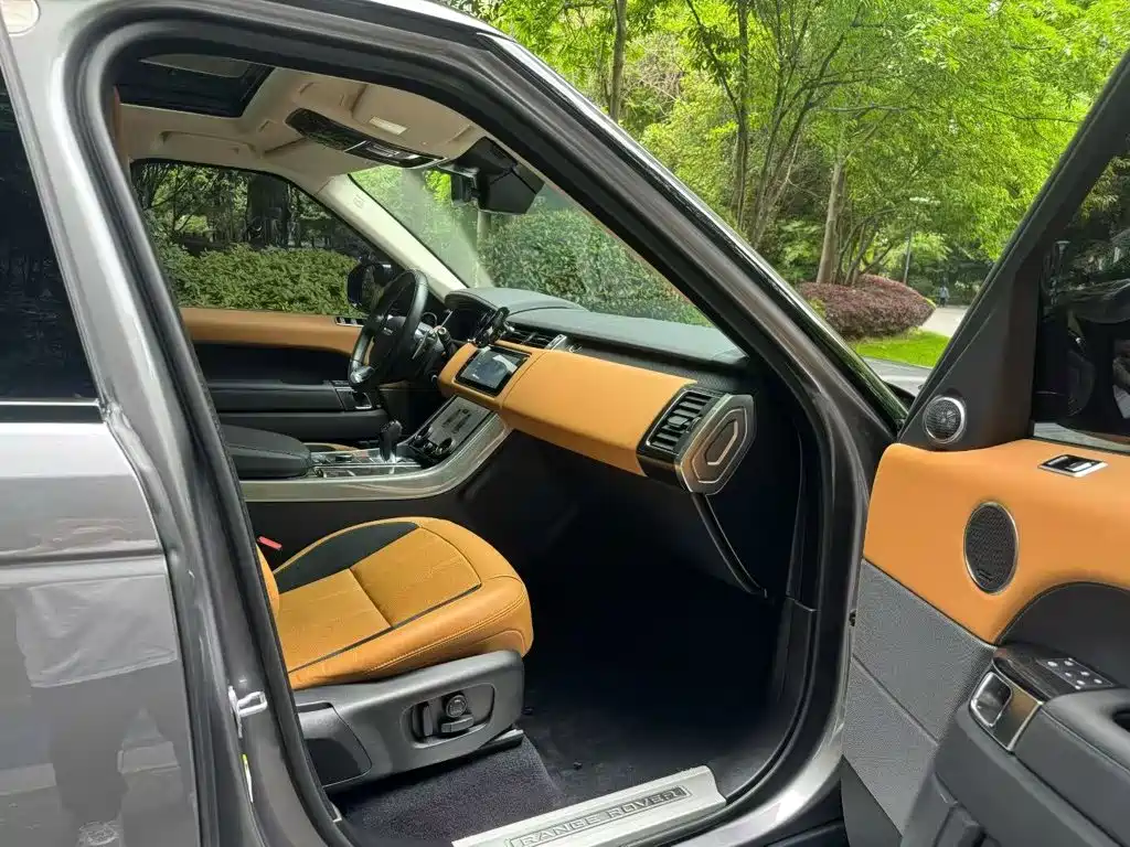 Land Rover Sport — миниатюра 7