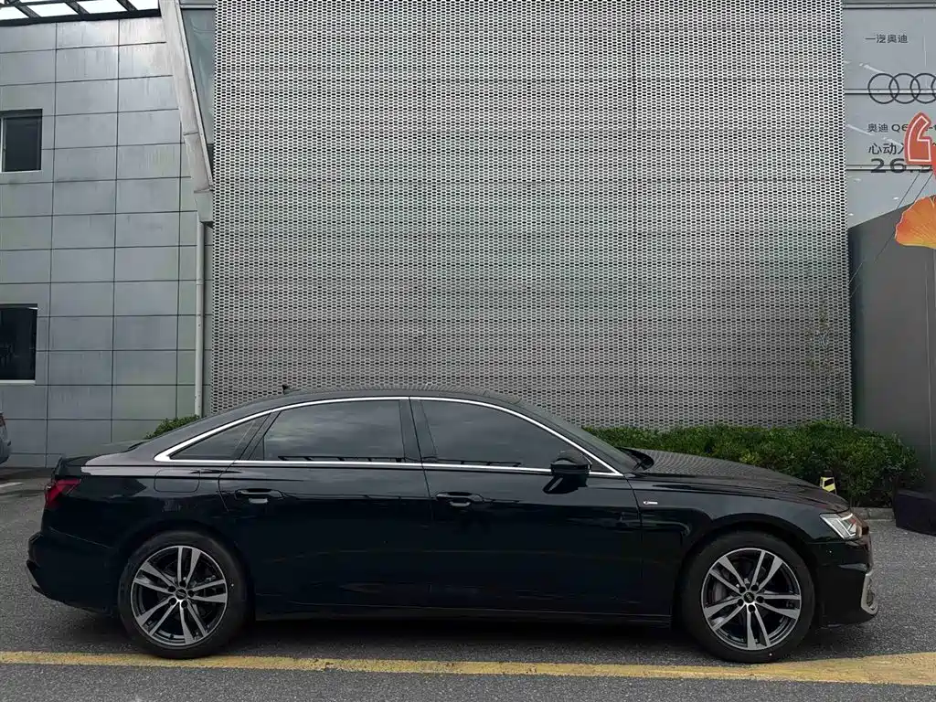 Audi A6L — миниатюра 4