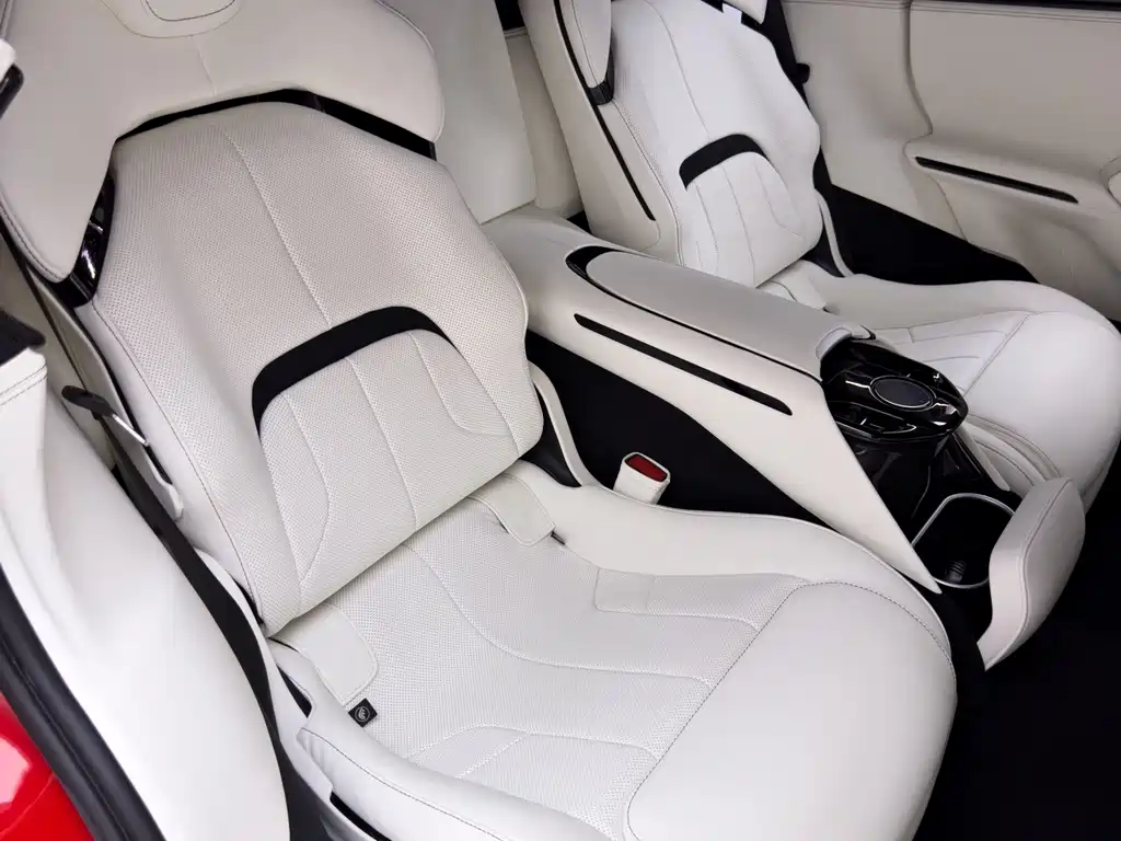 Ferrari Purosangue — миниатюра 30