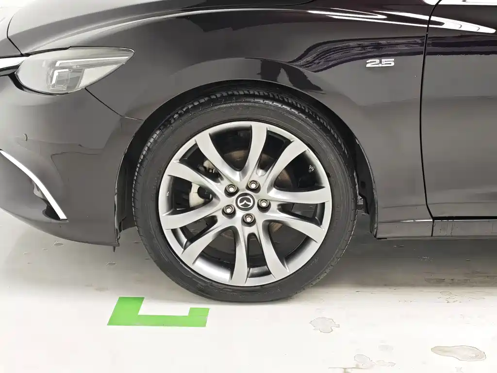 Mazda Atenza — миниатюра 8