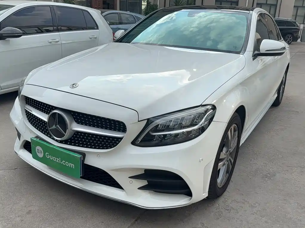 Mercedes-Benz C-Class — миниатюра 6