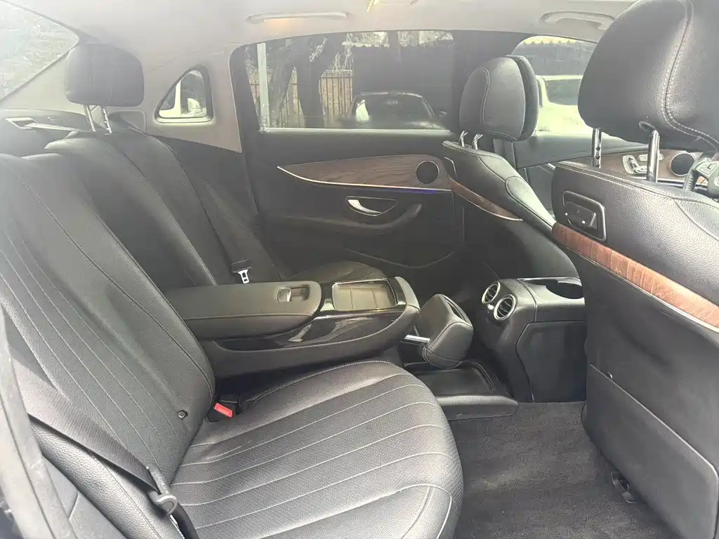 Mercedes-Benz E-Class E 2016 E 300 L Sport Fashion