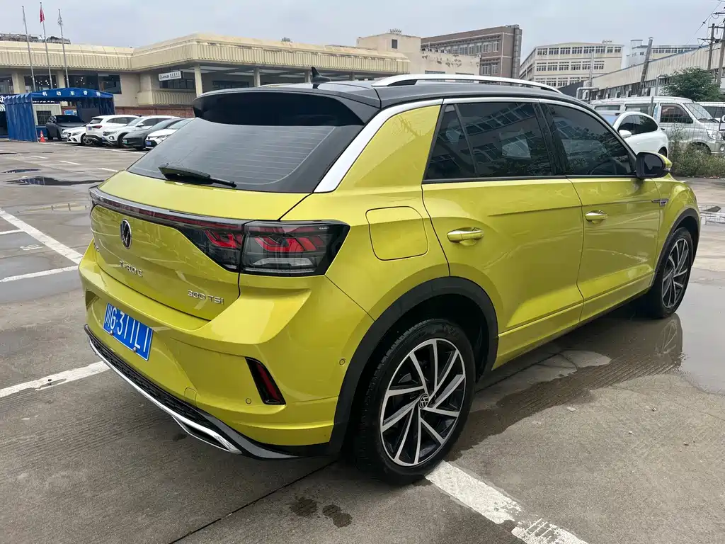 Volkswagen T-Roc — миниатюра 3