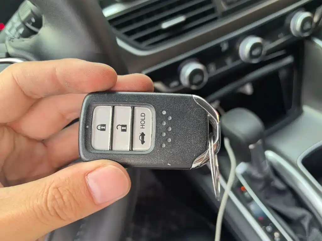 Honda Accord — миниатюра 9