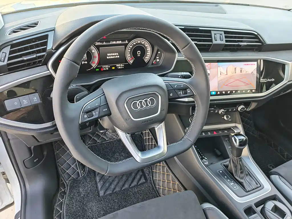 Audi Q3 — миниатюра 10