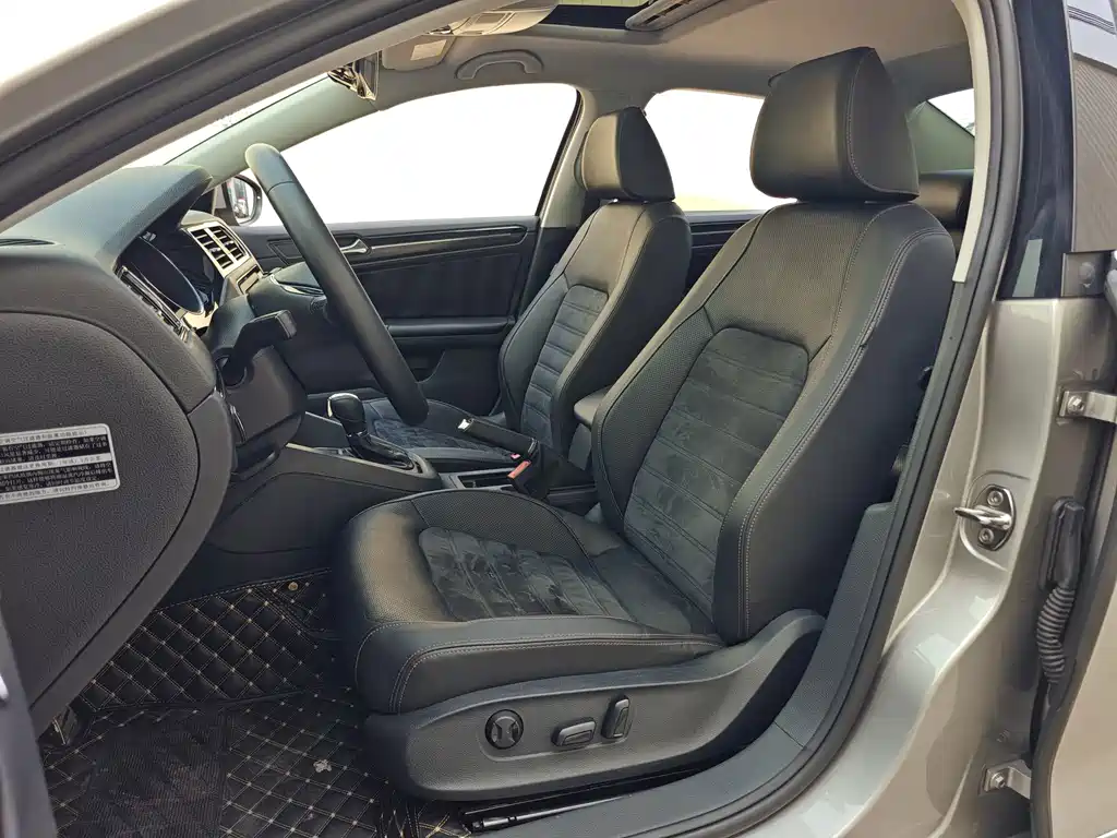 Volkswagen Sagitar — миниатюра 13