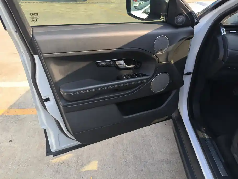 Land Rover Range Rover Evoque 2015 2.0T