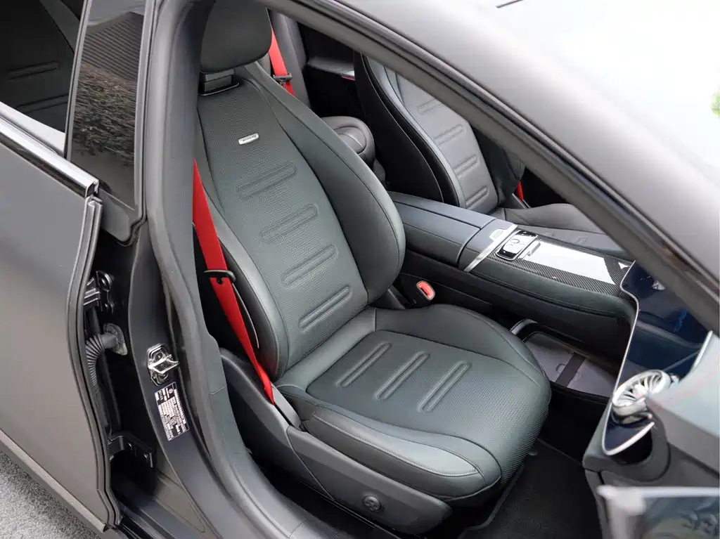 Mercedes-Benz EQE AMG — миниатюра 16