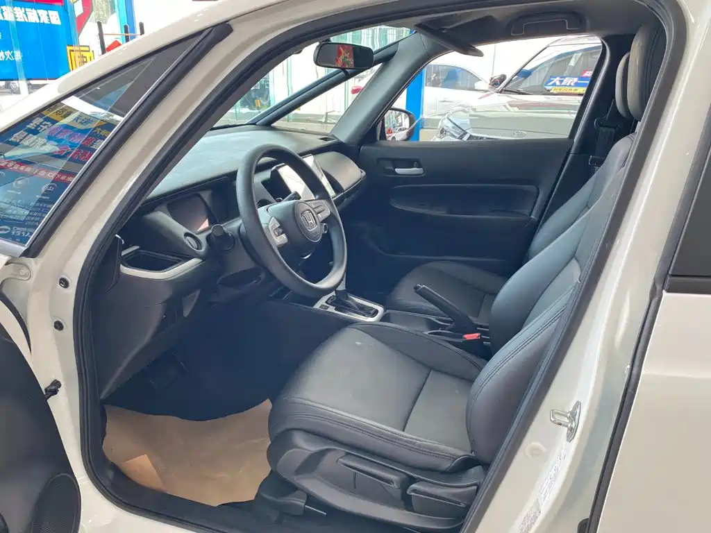 Honda Fit — миниатюра 6