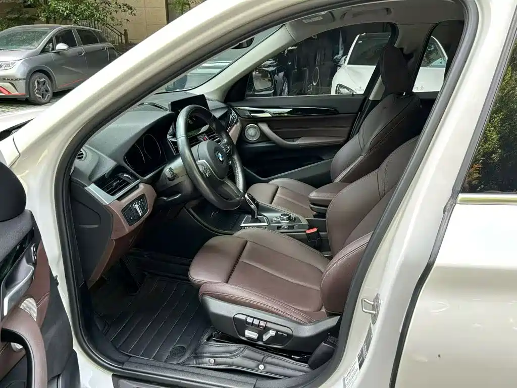 BMW X1 — миниатюра 6