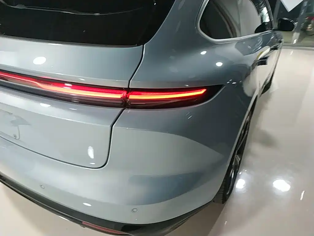 NIO ET5T — миниатюра 8