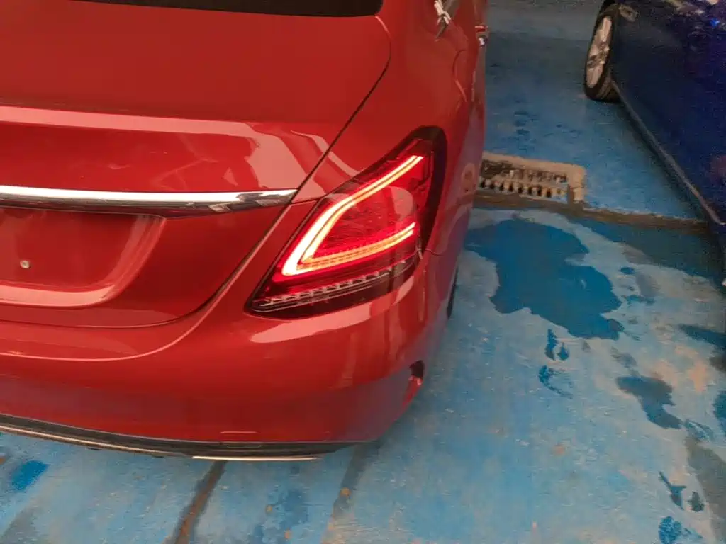 Mercedes-Benz C-Class — миниатюра 8
