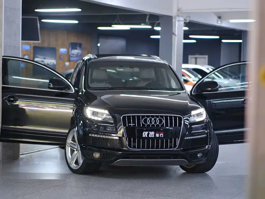 Audi Q7 — миниатюра 5