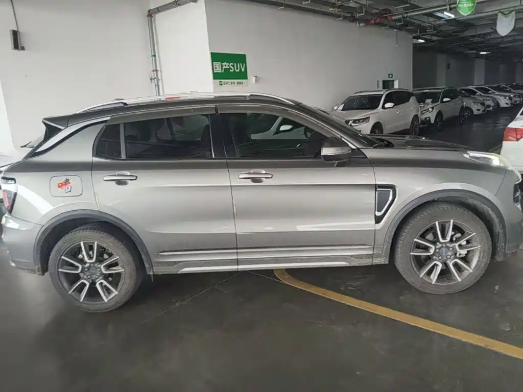 Lynk & Co 01 — миниатюра 26