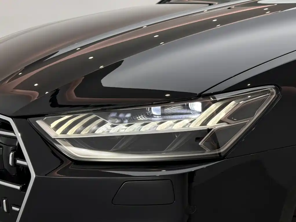 Audi A7L — миниатюра 18