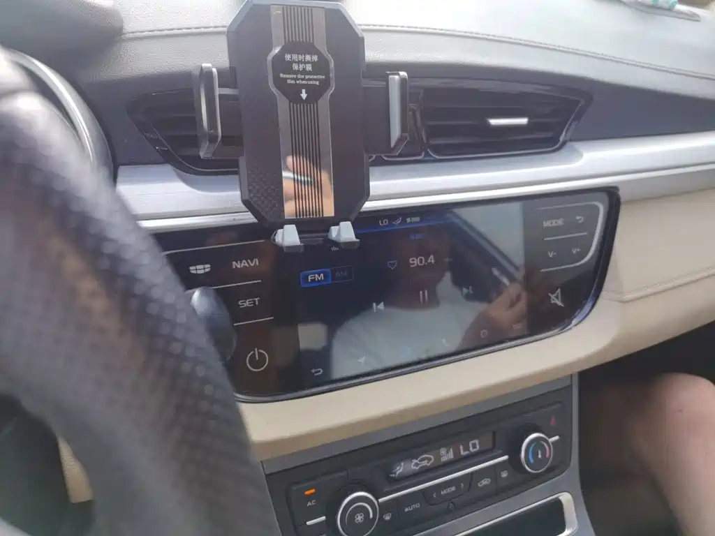 Geely Emgrand — миниатюра 9