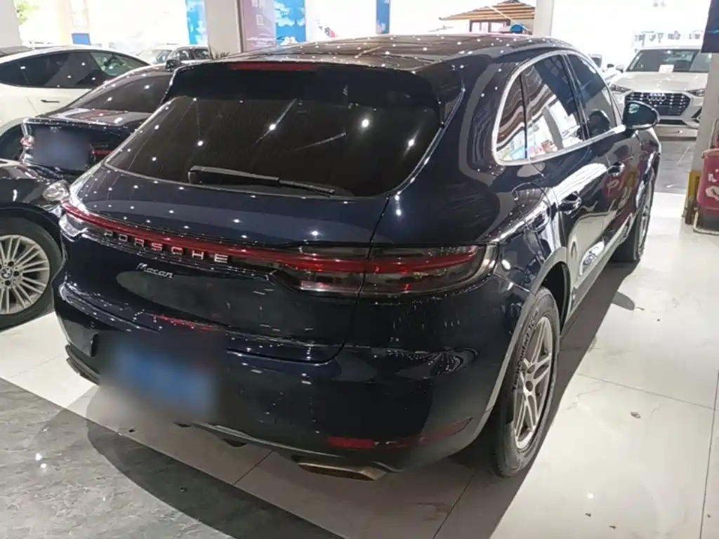 Porsche Macan — миниатюра 7