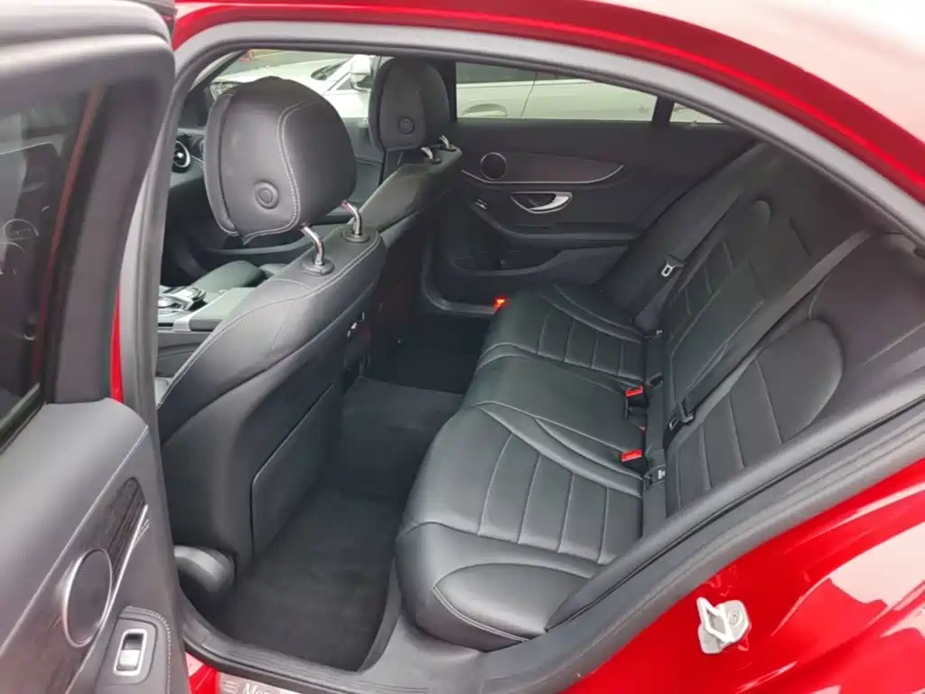 Mercedes-Benz C-Class — миниатюра 17