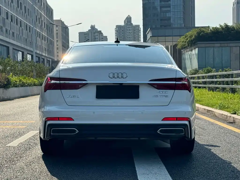 Audi A6L — миниатюра 5
