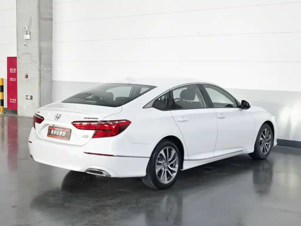 Honda Inspire — миниатюра 2