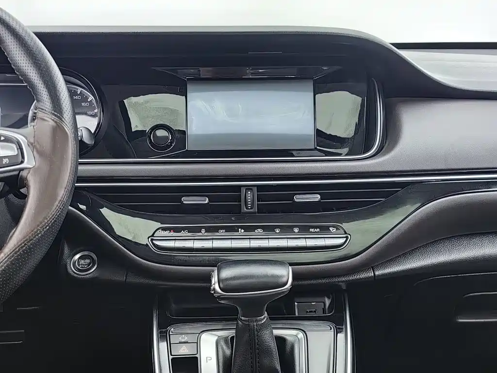 GAC Motor Trumpchi M6 — миниатюра 12