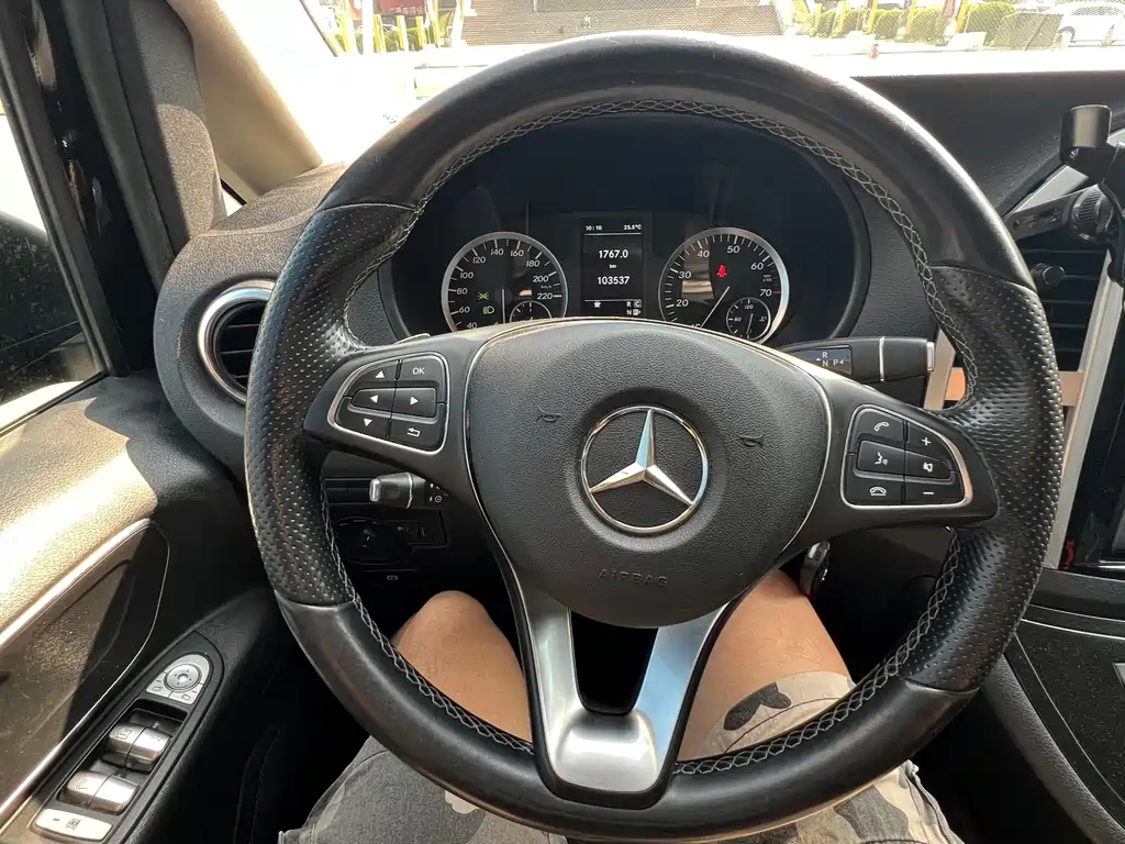 Mercedes-Benz Vito — миниатюра 26