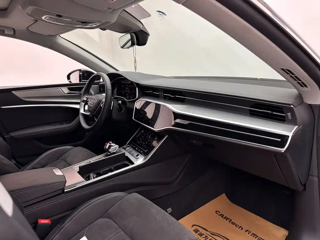 Audi A7L — миниатюра 11
