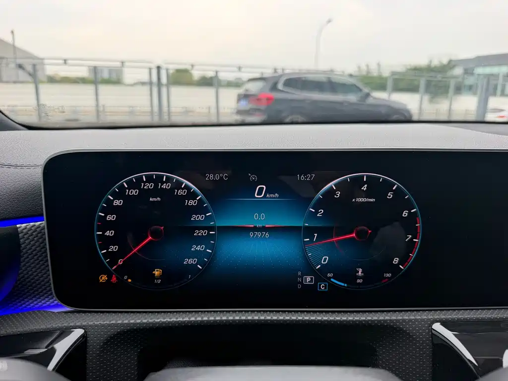 Mercedes-Benz A-Class — миниатюра 10