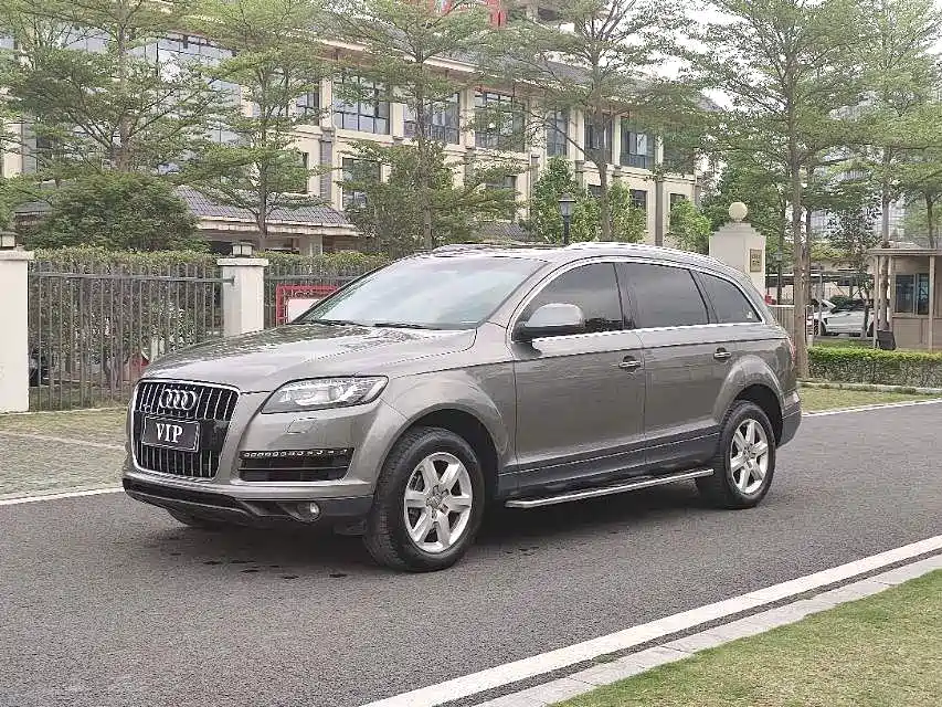 Audi Q7 2015