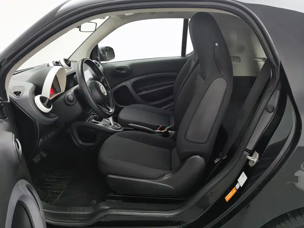 smart Smart Fortwo — миниатюра 10