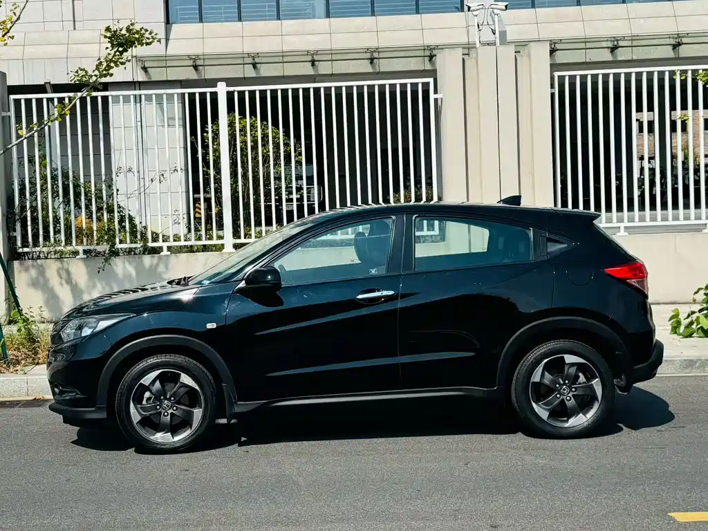 Honda Vezel — миниатюра 2